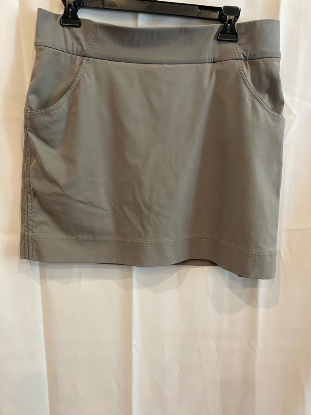 Columbia (L) Gray Active Mini Skort